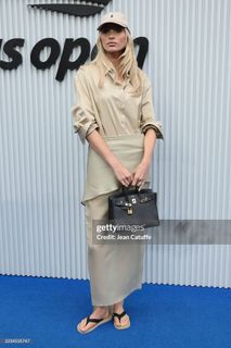 Elsa Hosk feet photo thumbnail