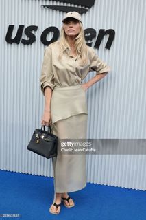 Elsa Hosk feet photo thumbnail