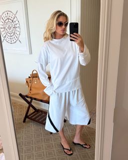 Elsa Hosk feet photo 10