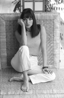 Elsa Martinelli feet photo 18