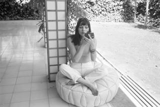 Elsa Martinelli feet photo 14