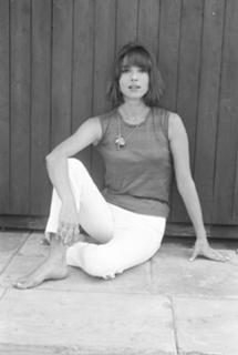 Elsa Martinelli feet photo 13