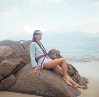 Elsa Martinelli feet photo 12