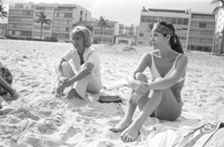 Elsa Martinelli feet photo 7
