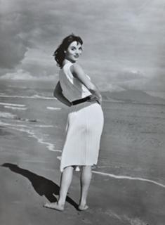 Elsa Martinelli feet photo 5