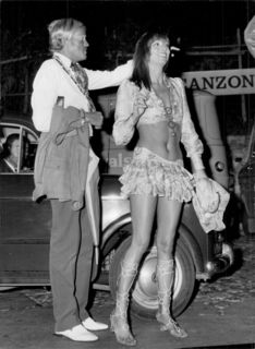 Elsa Martinelli feet photo 2