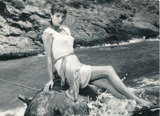 Elsa Martinelli feet photo 19