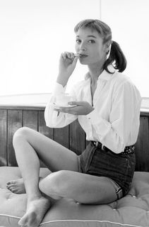 Elsa Martinelli feet photo 18