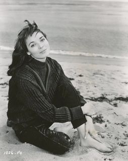 Elsa Martinelli feet photo 7