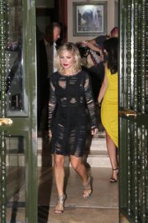 Elsa Pataky feet photo thumbnail
