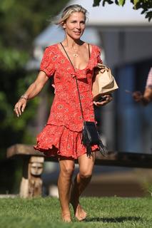 Elsa Pataky feet photo thumbnail