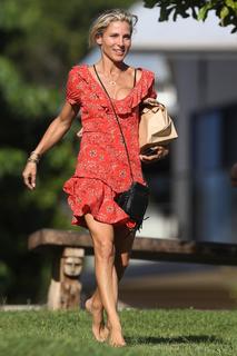 Elsa Pataky feet photo thumbnail