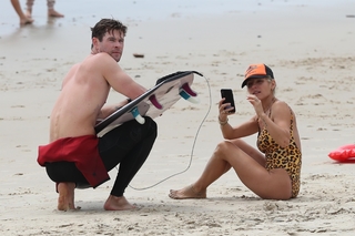 Elsa Pataky feet photo thumbnail