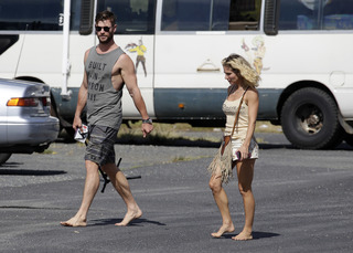 Elsa Pataky feet photo thumbnail