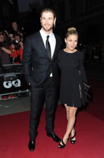 Elsa Pataky feet photo thumbnail