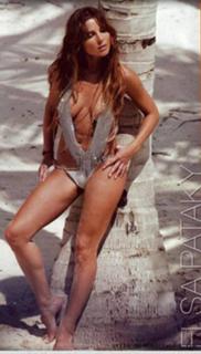 Elsa Pataky feet photo thumbnail