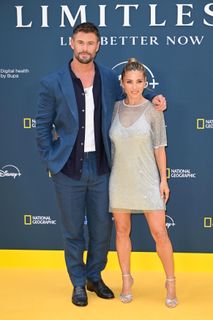 Elsa Pataky feet photo thumbnail