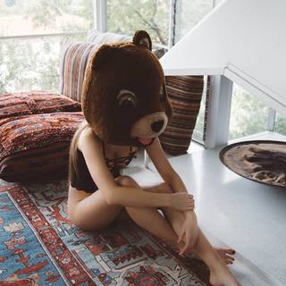 Elsie Hewitt feet photo thumbnail