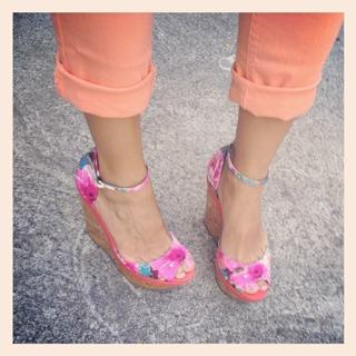 Elva Saray feet photo 17