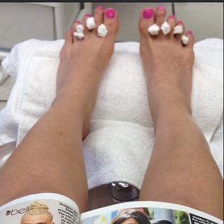 Elva Saray feet photo 1