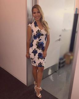 Elva Saray feet photo 4