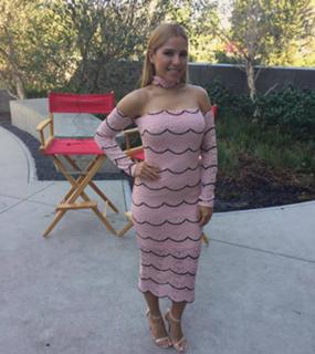 Elva Saray feet photo 1