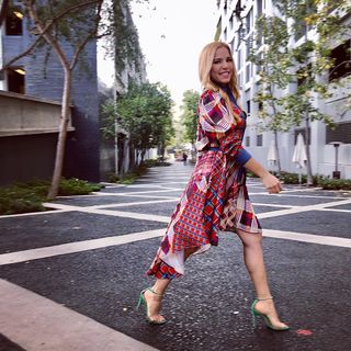 Elva Saray feet photo 17