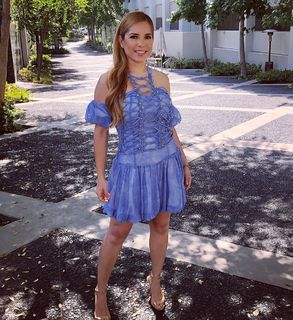 Elva Saray feet photo 14