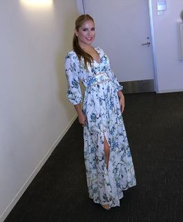Elva Saray feet photo 15