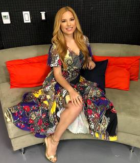 Elva Saray feet photo 9