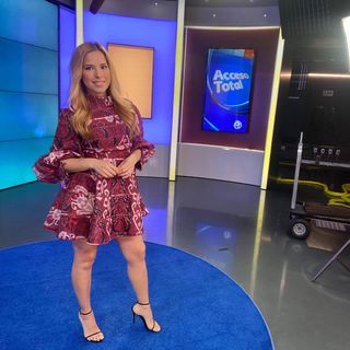 Elva Saray feet photo 14