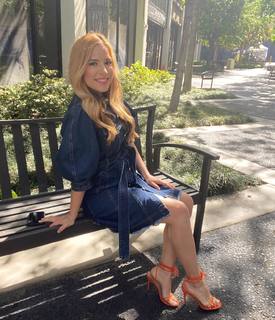 Elva Saray feet photo 12
