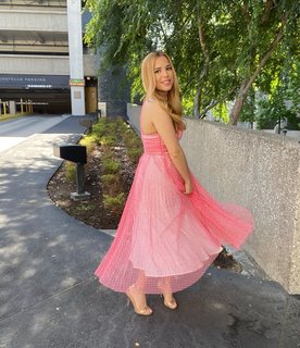 Elva Saray feet photo 4