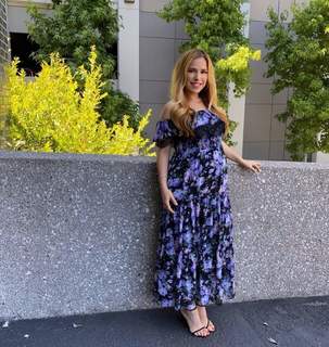 Elva Saray feet photo 16