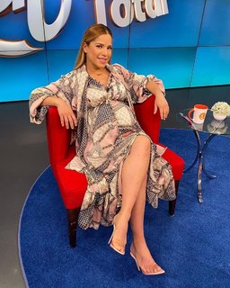 Elva Saray feet photo 20