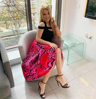 Elva Saray feet photo 10