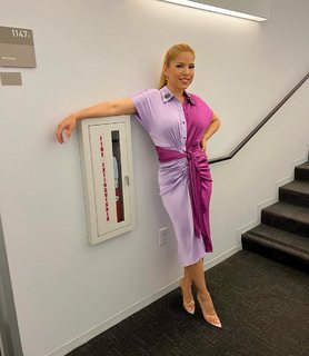 Elva Saray feet photo 10