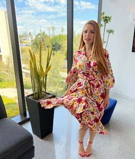 Elva Saray feet photo 20