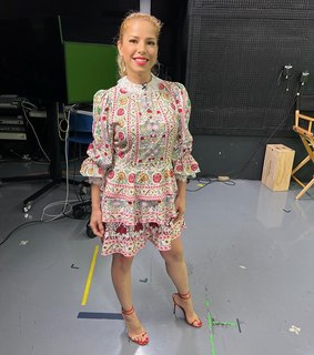 Elva Saray feet photo 13