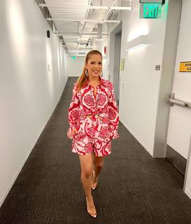 Elva Saray feet photo 20