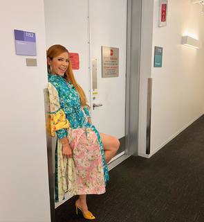 Elva Saray feet photo 10
