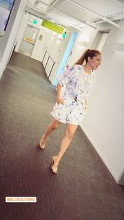 Elva Saray feet photo 3