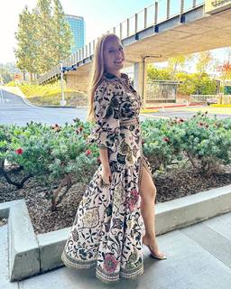 Elva Saray feet photo 6