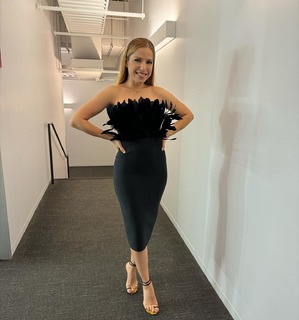 Elva Saray feet photo 5