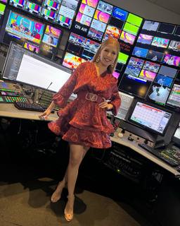 Elva Saray feet photo 6
