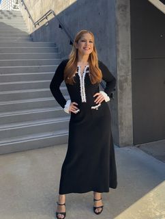 Elva Saray feet photo 5