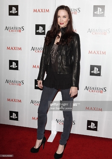 Elyse Levesque feet photo 6