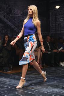 Elyse Taylor feet photo 15