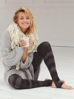 Elyse Taylor feet photo 18