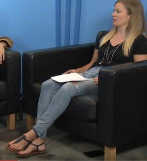 Elyse Willems feet photo thumbnail